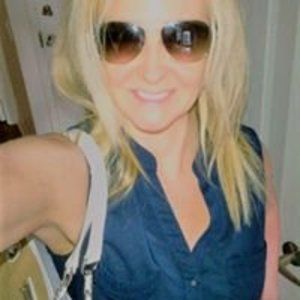 Meet your Posher, Corrine